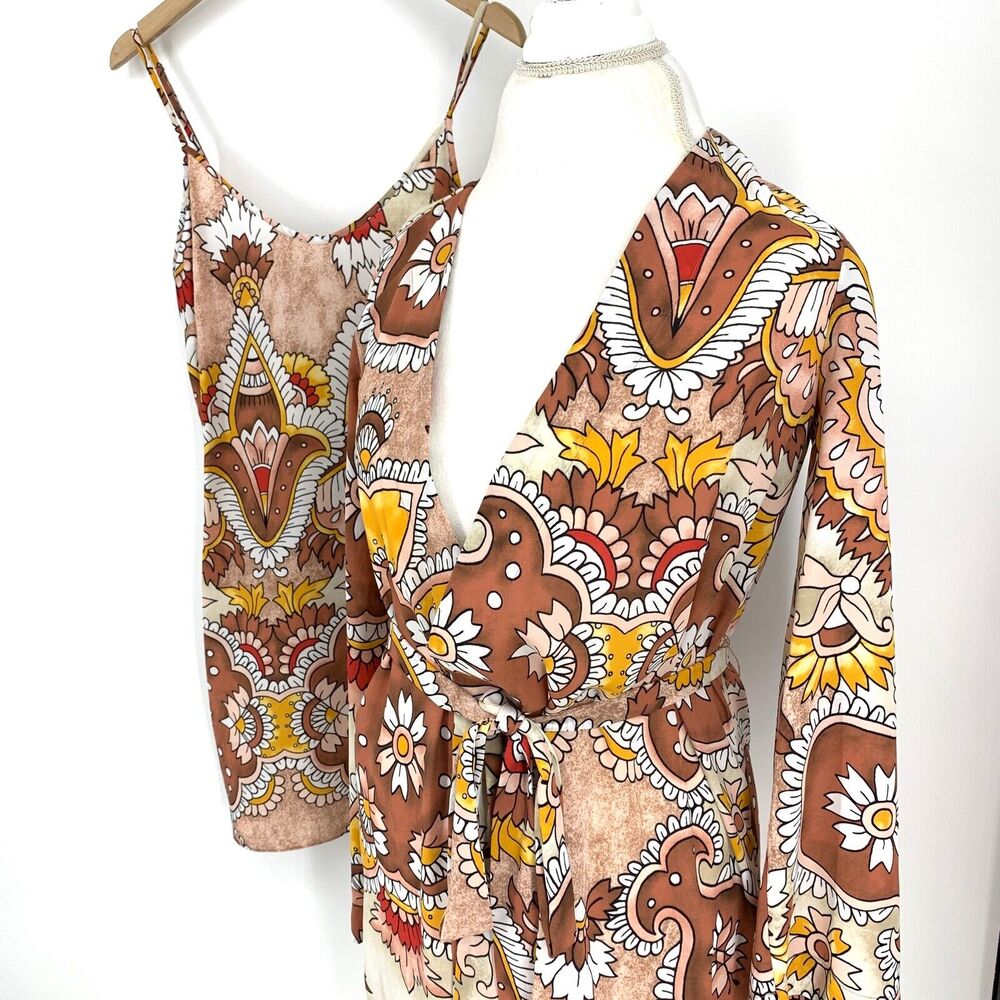 BCBG Maxazria Dress Dusty Rio Paisley Wrap 2 piece Beige Red Brown S
